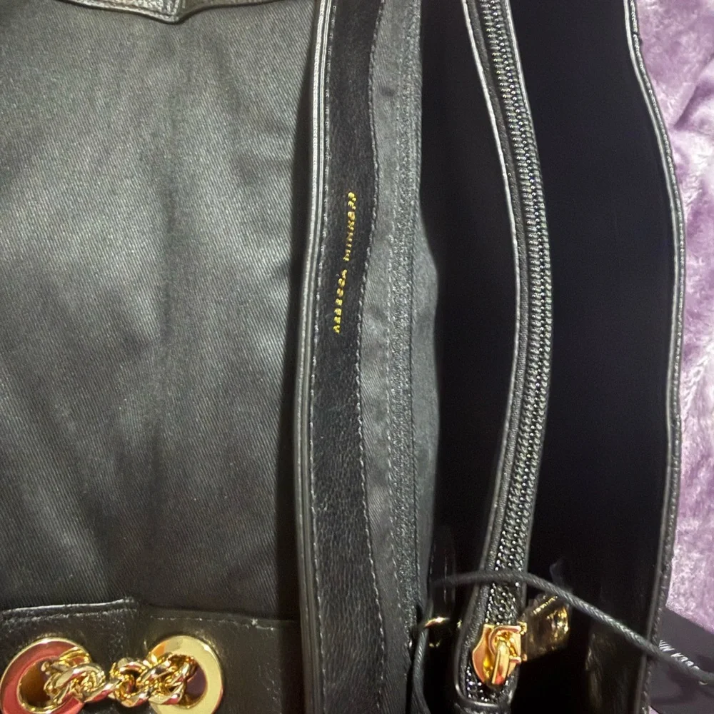 Rebecca Minkoff Black leather Edie chevron Shoulder Bag with Gold Chain NWT
